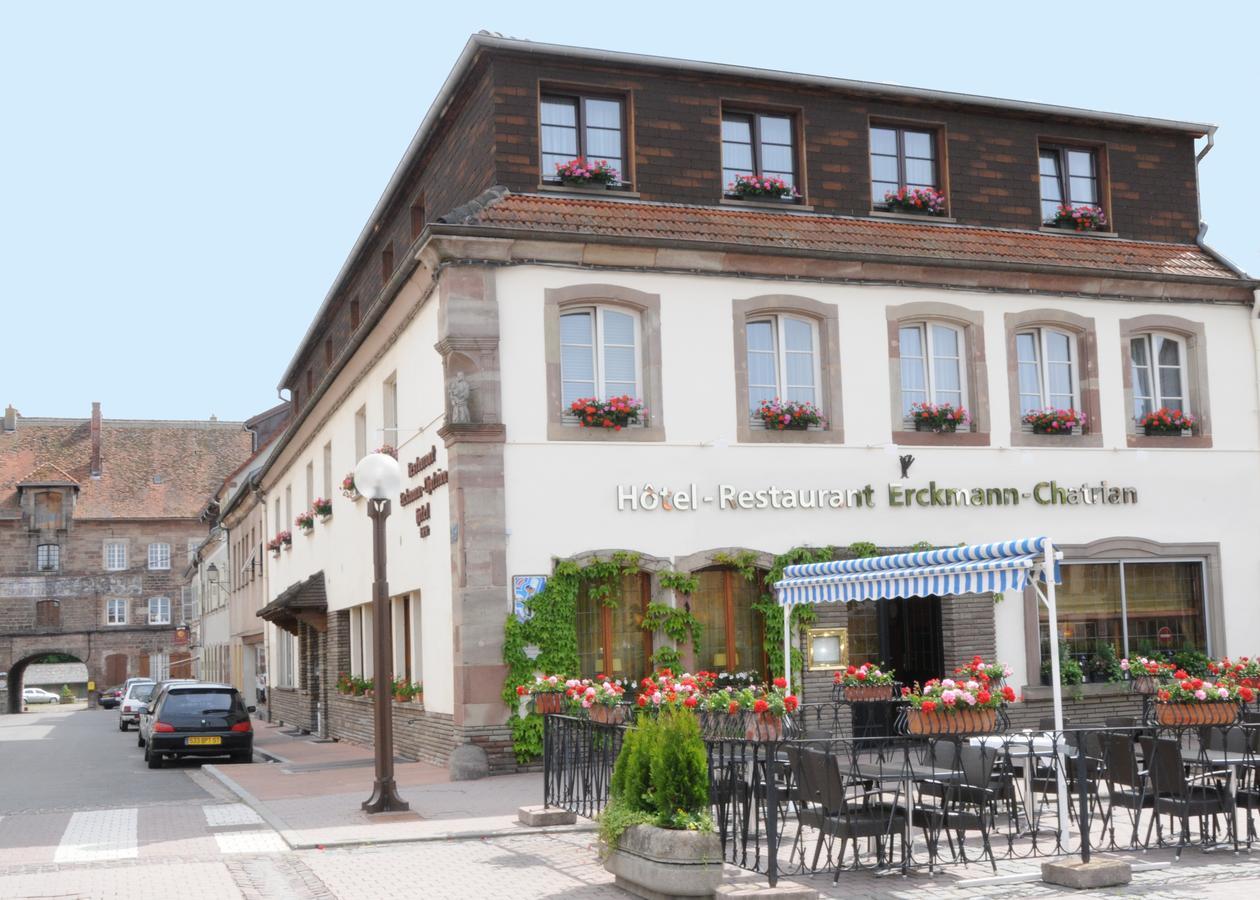 Hotel Restaurant Erckmann Chatrian Phalsbourg Bagian luar foto